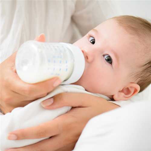 安徽代孕生孩子:新生宝宝呼吸急促的原因是什么呢
